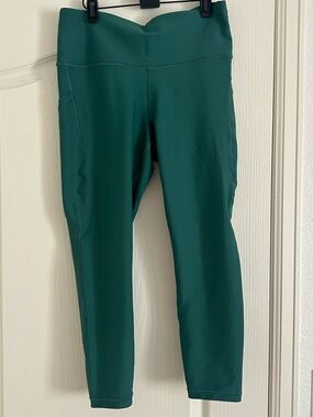 Athleta Teal Interval Stash 7/8 Tights